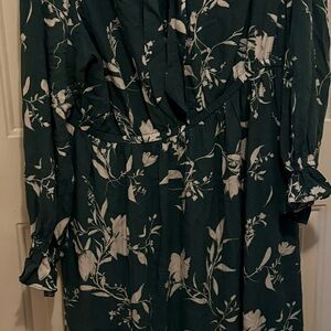 Ava & Viv Dark Green Floral Long Sleeve Dress